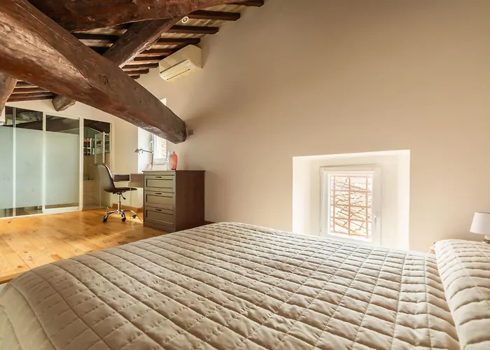 Apartment Pantheon Chic Loft By Romeloft Rom